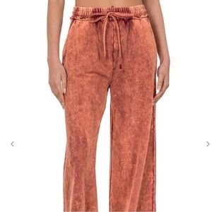 French Terry mineral washed drawstring raw edge hem pants, brick color